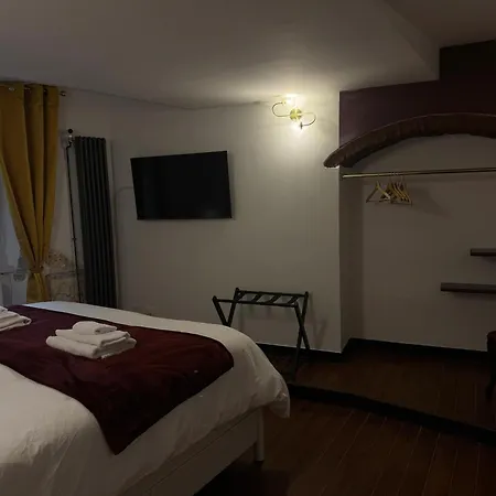 Le Due Torri Appartement *
